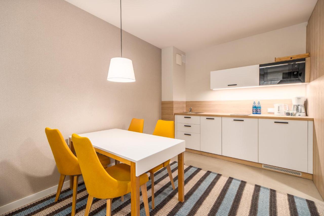 Bel Mare Apartments By Noclegi Renters Miedzyzdroje Exterior photo